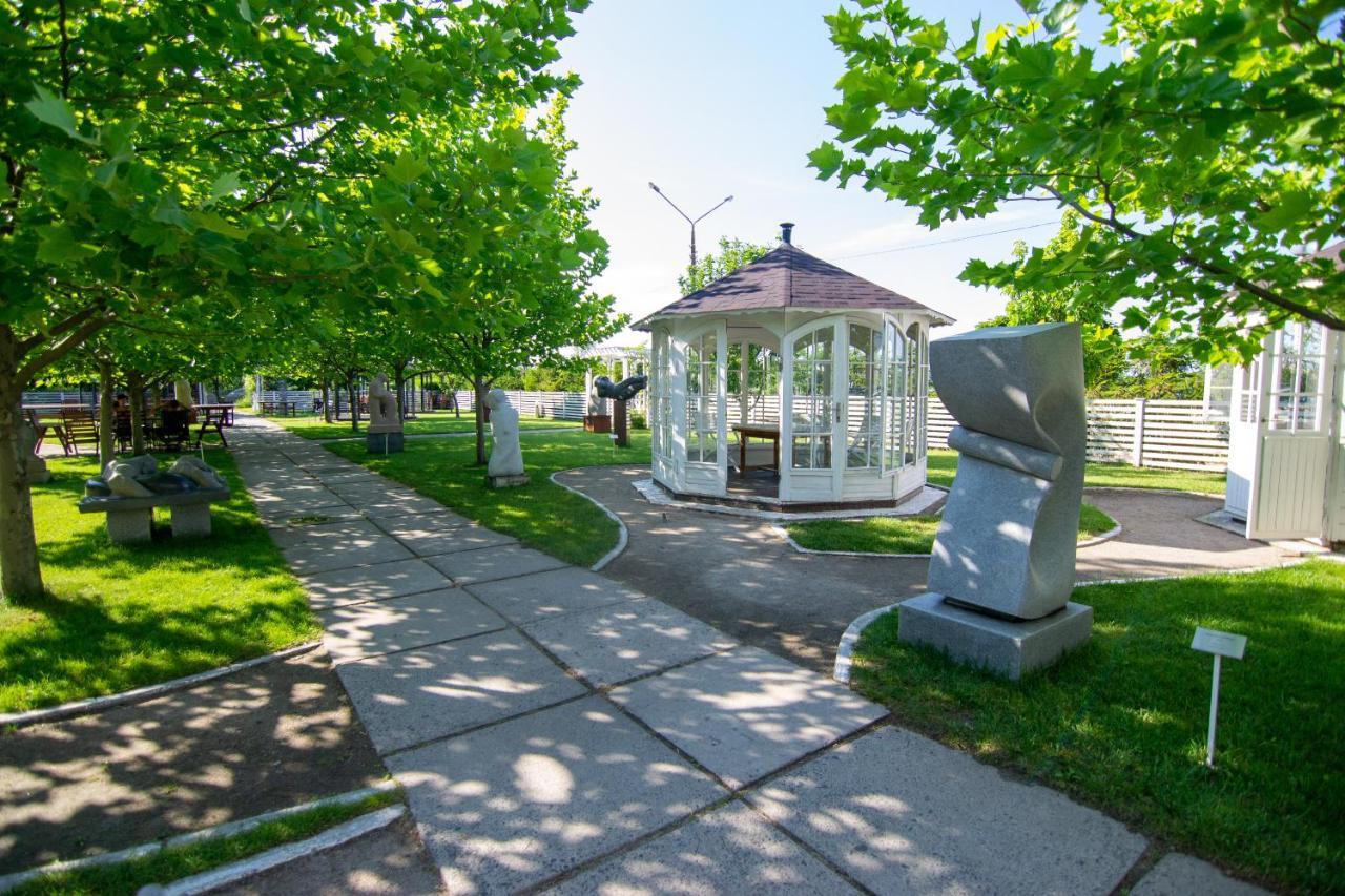 Knyazha Hora Hotel Kaniv Dış mekan fotoğraf